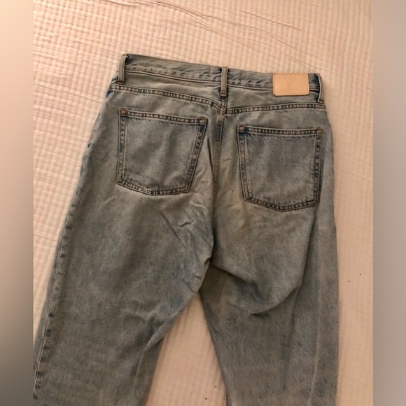 Everlane. The 90s Cheeky Jean. Size 28. Crop. - Picture 4 of 4